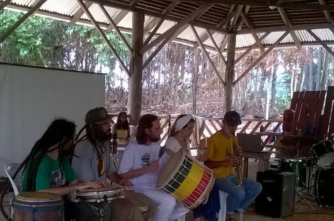 Aquecendo tambores - céu do Mapiá - setembro 2017